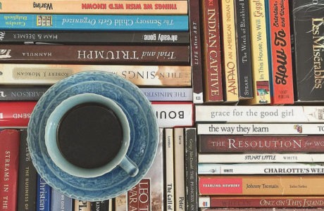 Good reading and black coffee by @Sprittibee
