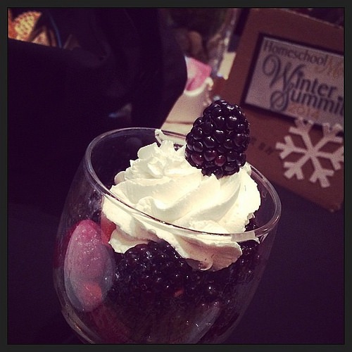 Dessert: berries and cream. Yes, thankyou. #mmm #hsmwsummit 